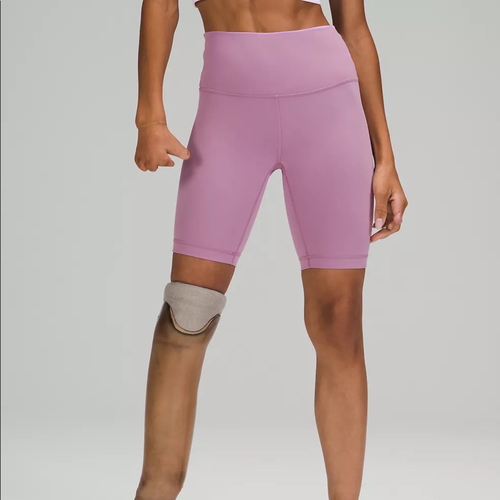 Wunder Train High Rise Short 8”
